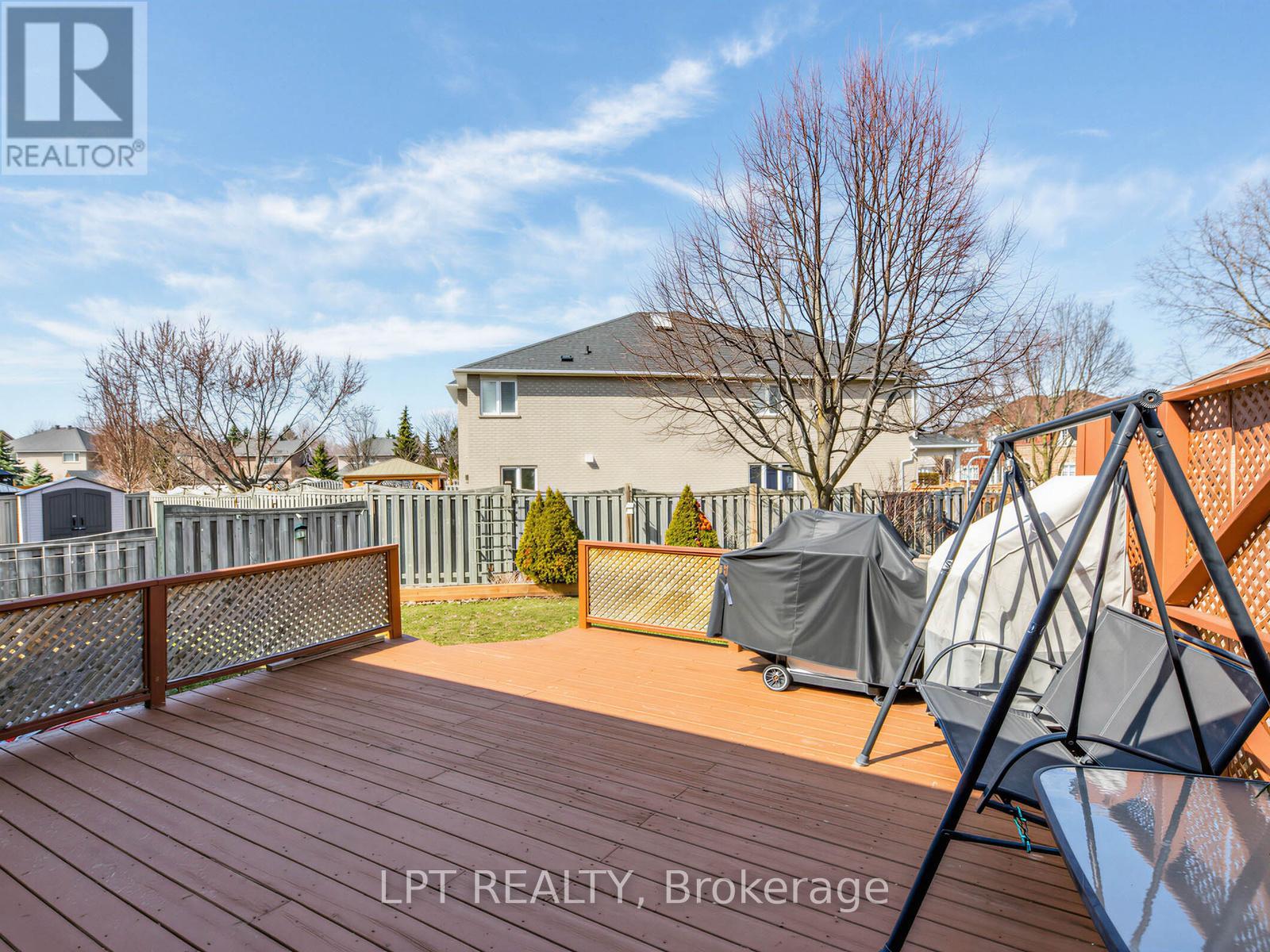 194 Russell Jarvis Drive, Markham, Ontario  L3S 4E9 - Photo 31 - N12949216