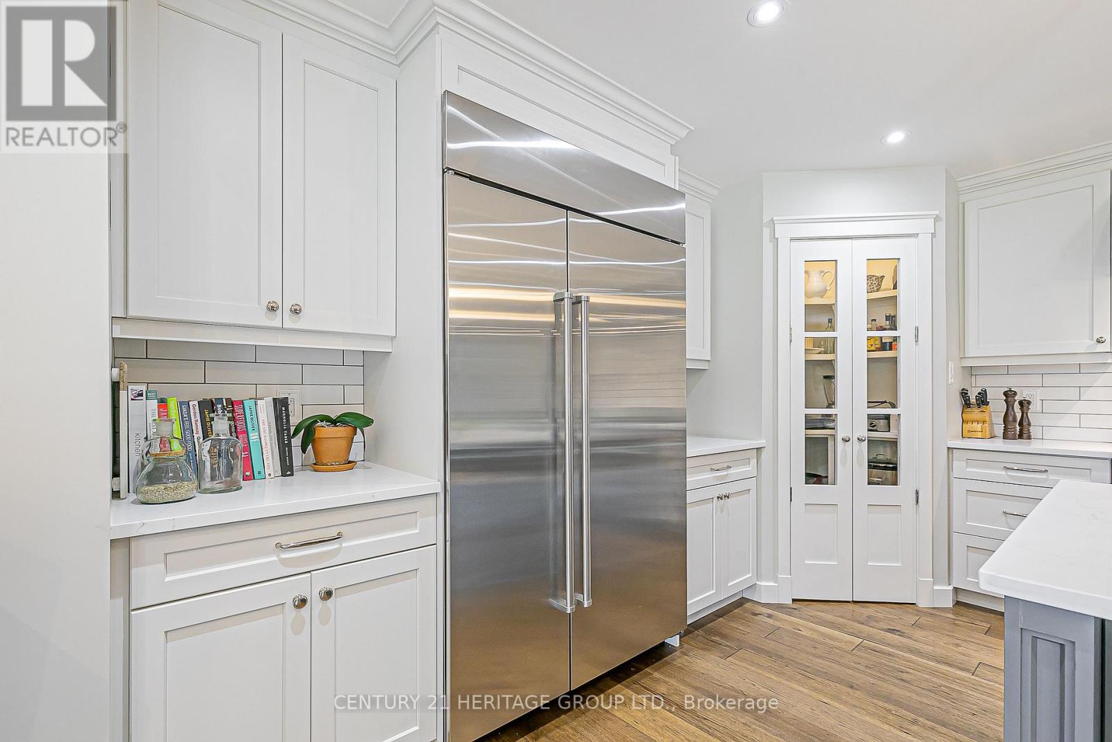 164 Park Avenue, Newmarket, Ontario  L3Y 1V1 - Photo 10 - N12949258