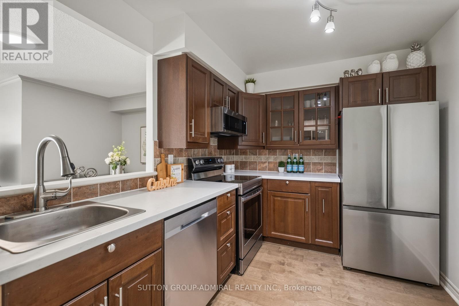 1106 - 850 Steeles Avenue W, Vaughan, Ontario  L4J 8E7 - Photo 3 - N12949274