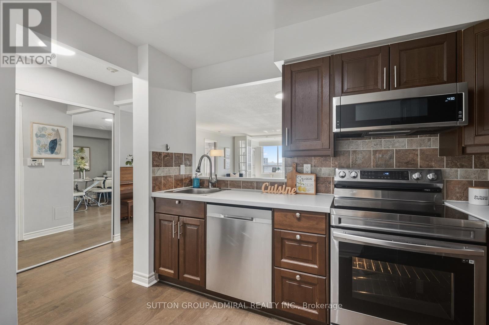 1106 - 850 Steeles Avenue W, Vaughan, Ontario  L4J 8E7 - Photo 4 - N12949274