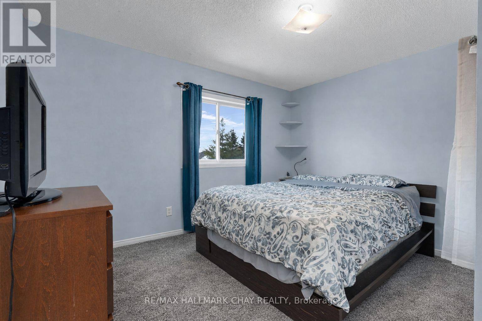 1324 Forest Street, Innisfil, Ontario  L9S 1Z7 - Photo 16 - N12949282