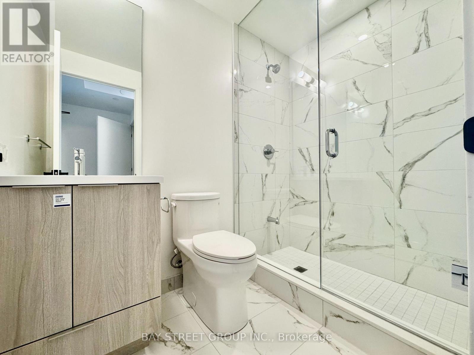 2906 - 8 Interchange Way, Vaughan, Ontario  L4K 0R2 - Photo 10 - N12949288