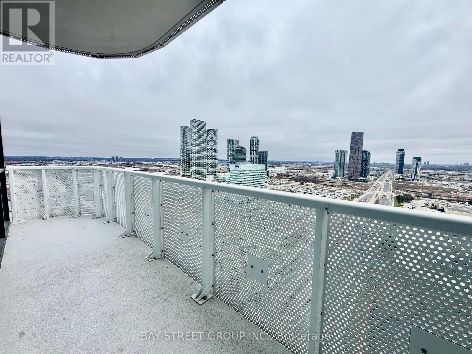 2906 - 8 Interchange Way, Vaughan, Ontario  L4K 0R2 - Photo 12 - N12949288