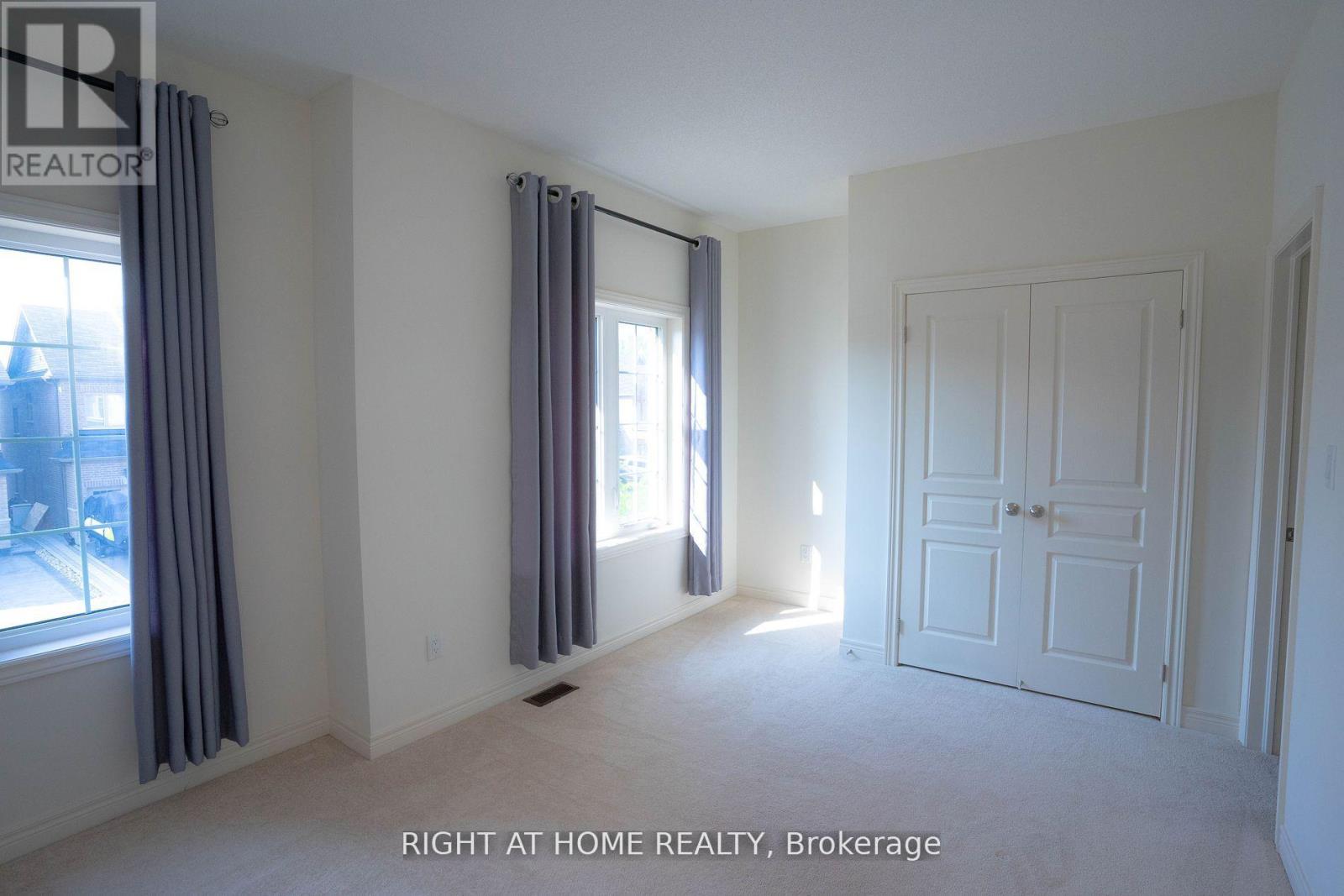 29 Boone Crescent, Vaughan, Ontario  L4H 4V1 - Photo 11 - N12949304