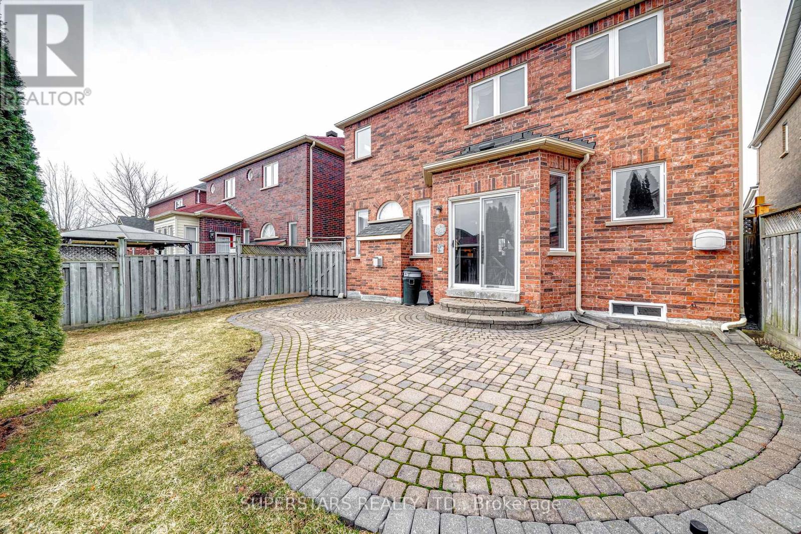 211 Stonebridge Drive, Markham, Ontario L6C 2S2 - Photo 25 - N12949330