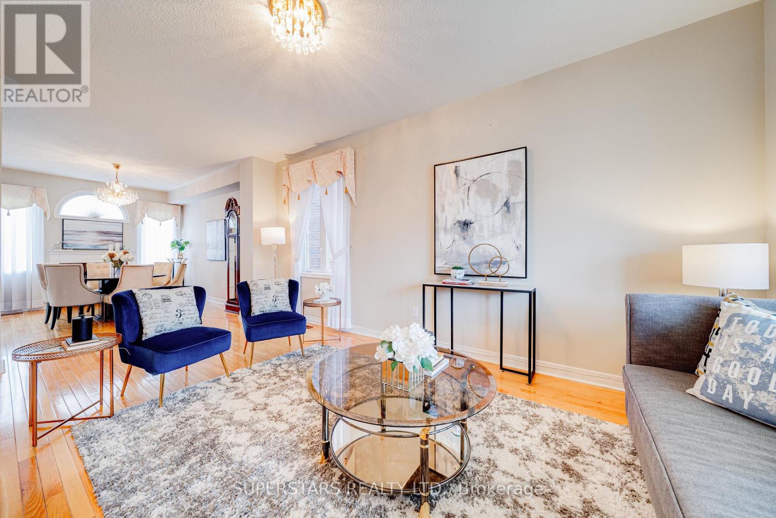 211 Stonebridge Drive, Markham, Ontario L6C 2S2 - Photo 6 - N12949330