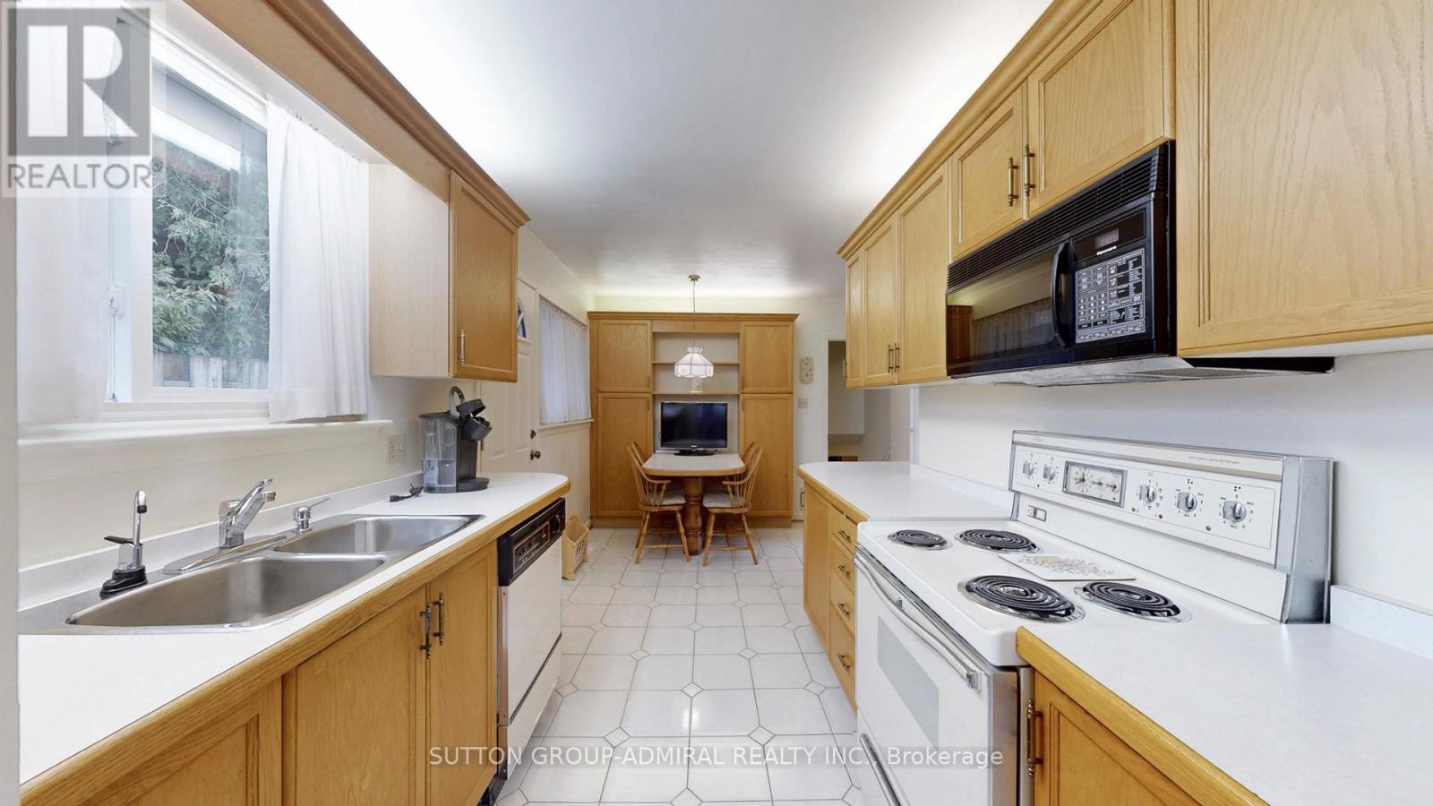 50 Normark Drive, Markham, Ontario  L3T 3R1 - Photo 15 - N12949332