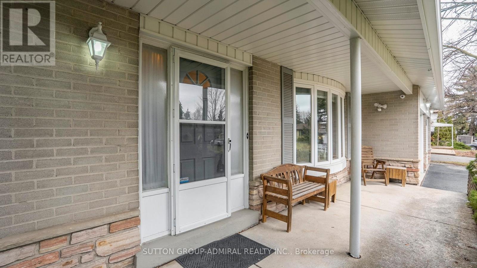 50 Normark Drive, Markham, Ontario  L3T 3R1 - Photo 4 - N12949332