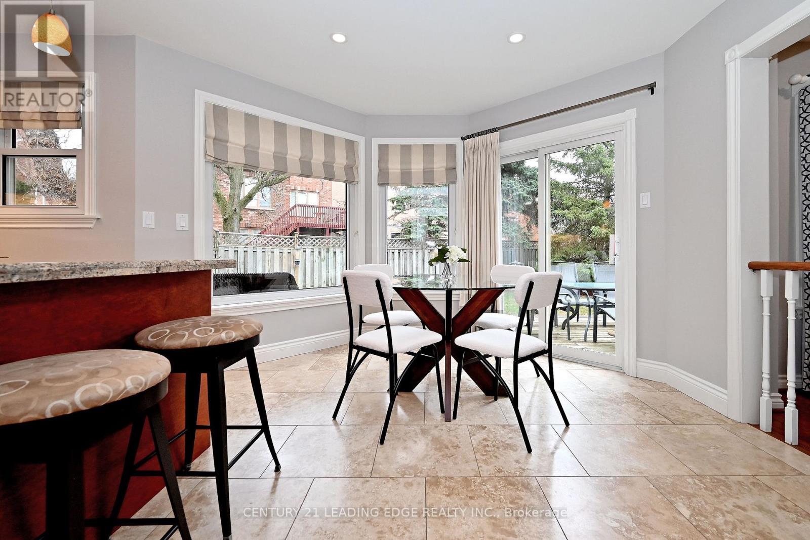 19 Berkeley Court, Markham, Ontario  L3R 6M4 - Photo 17 - N12949348