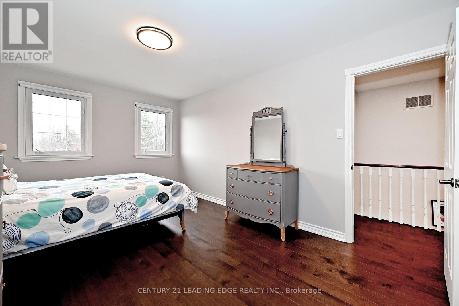 19 Berkeley Court, Markham, Ontario  L3R 6M4 - Photo 28 - N12949348