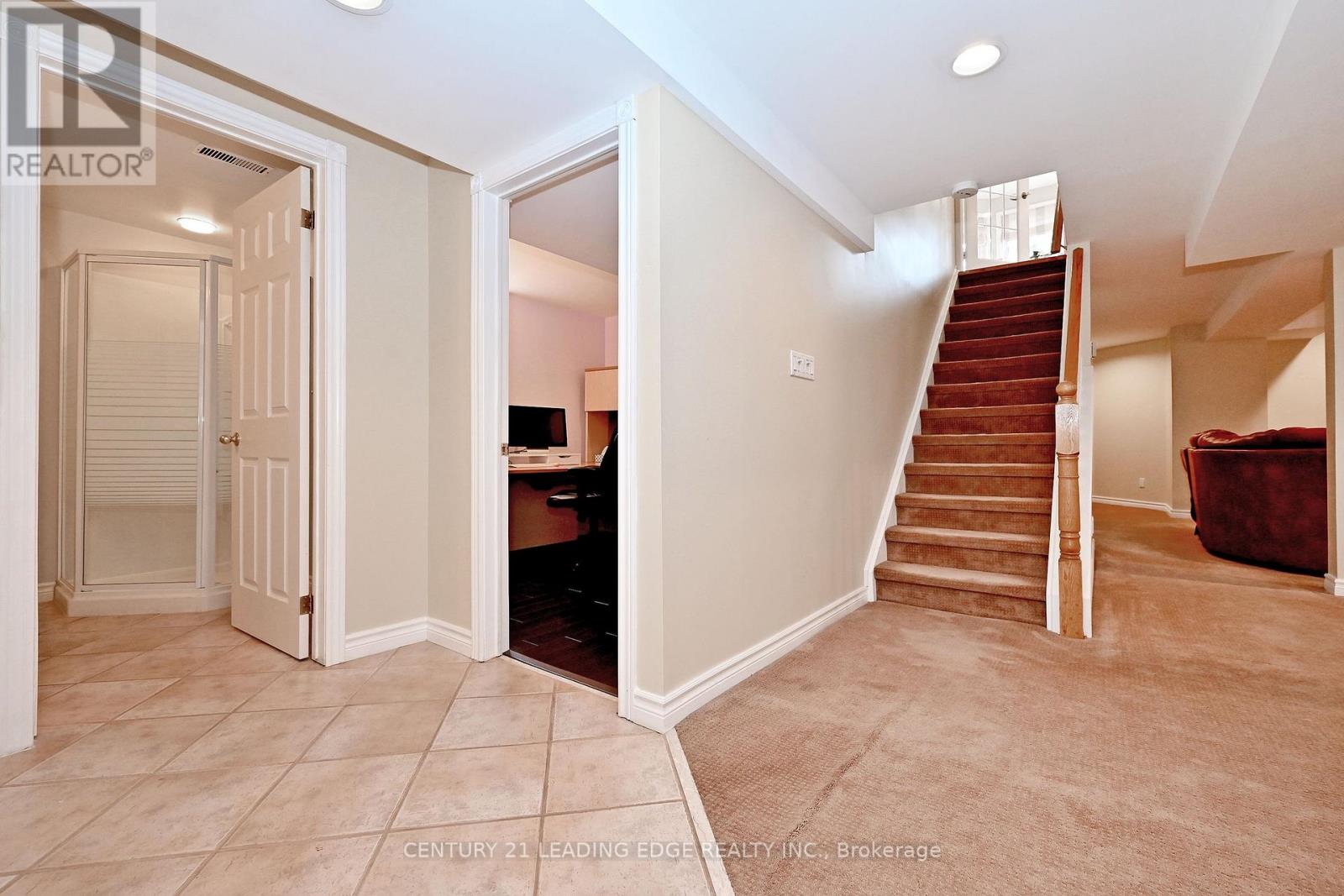 19 Berkeley Court, Markham, Ontario  L3R 6M4 - Photo 39 - N12949348