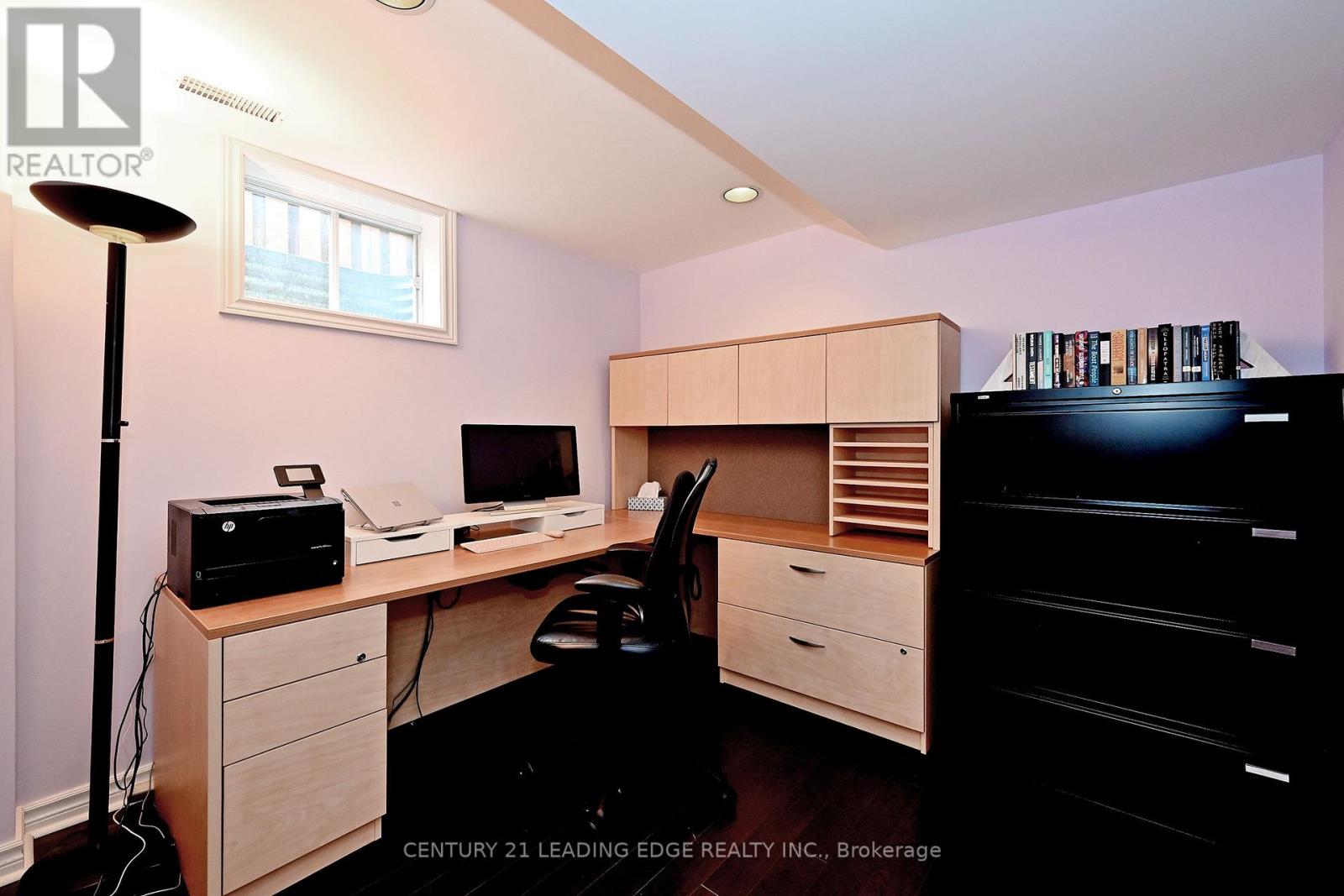 19 Berkeley Court, Markham, Ontario  L3R 6M4 - Photo 40 - N12949348