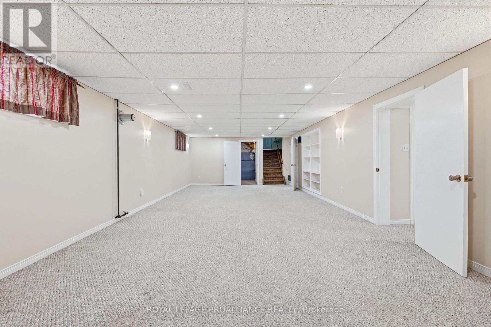 35 King George Square, Belleville, Ontario  K8P 2A7 - Photo 21 - X12949058