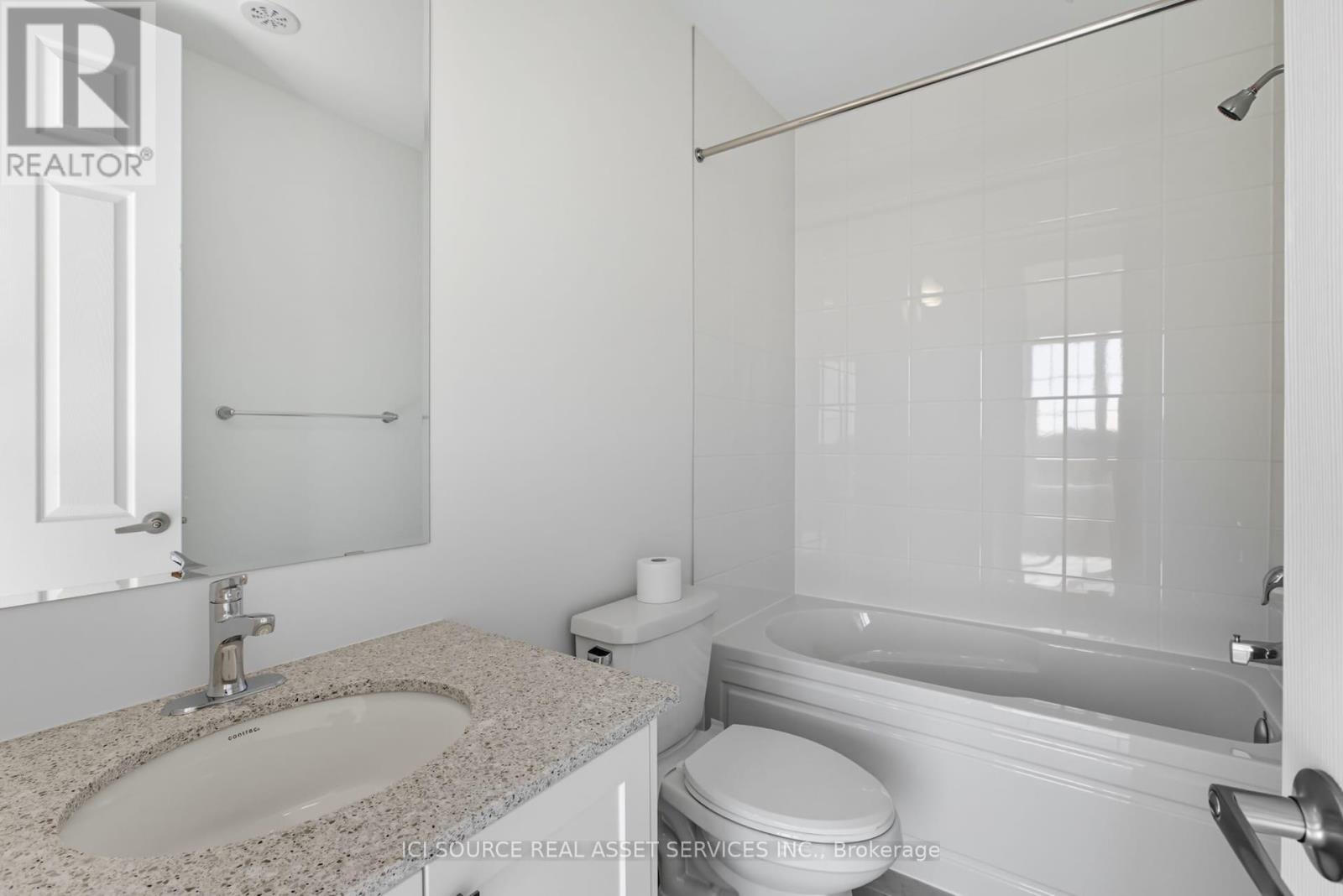 16 Pearen Lane, Barrie, Ontario  L9J 0Z6 - Photo 17 - S12949262