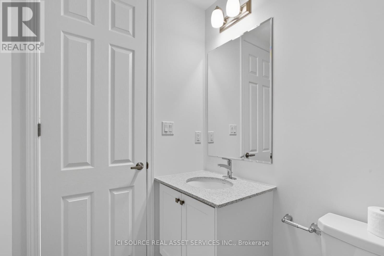 16 Pearen Lane, Barrie, Ontario  L9J 0Z6 - Photo 19 - S12949262