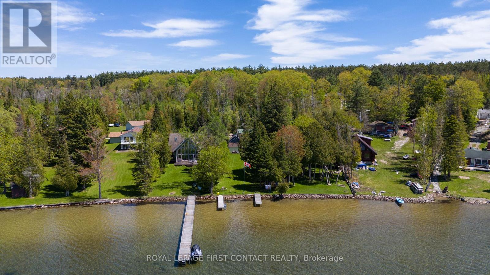 8 Buttercup Lane, Springwater, Ontario  L0L 1P0 - Photo 11 - S12949264