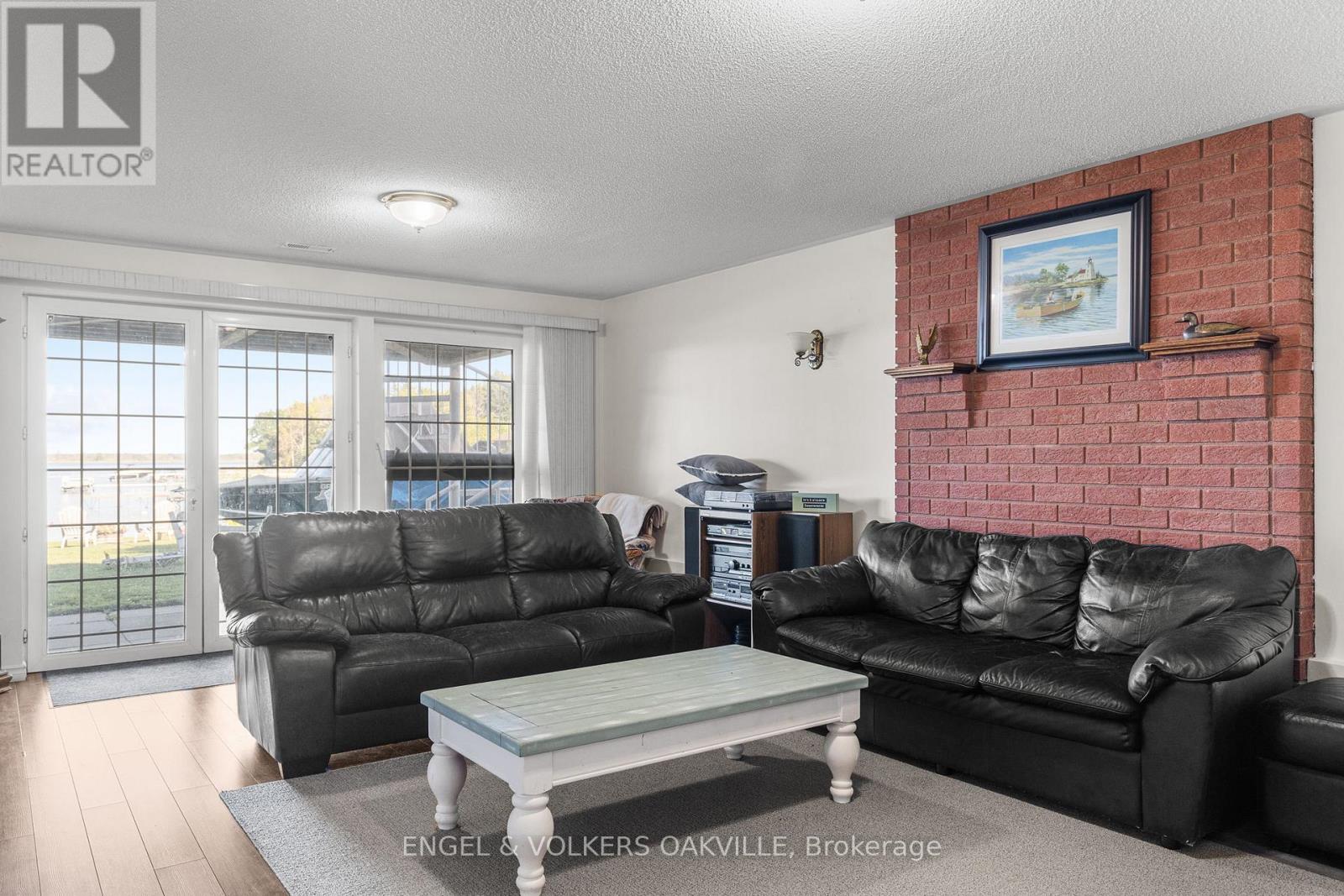 216 Robins Point Road, Tay, Ontario  L0K 2A0 - Photo 16 - S12949284