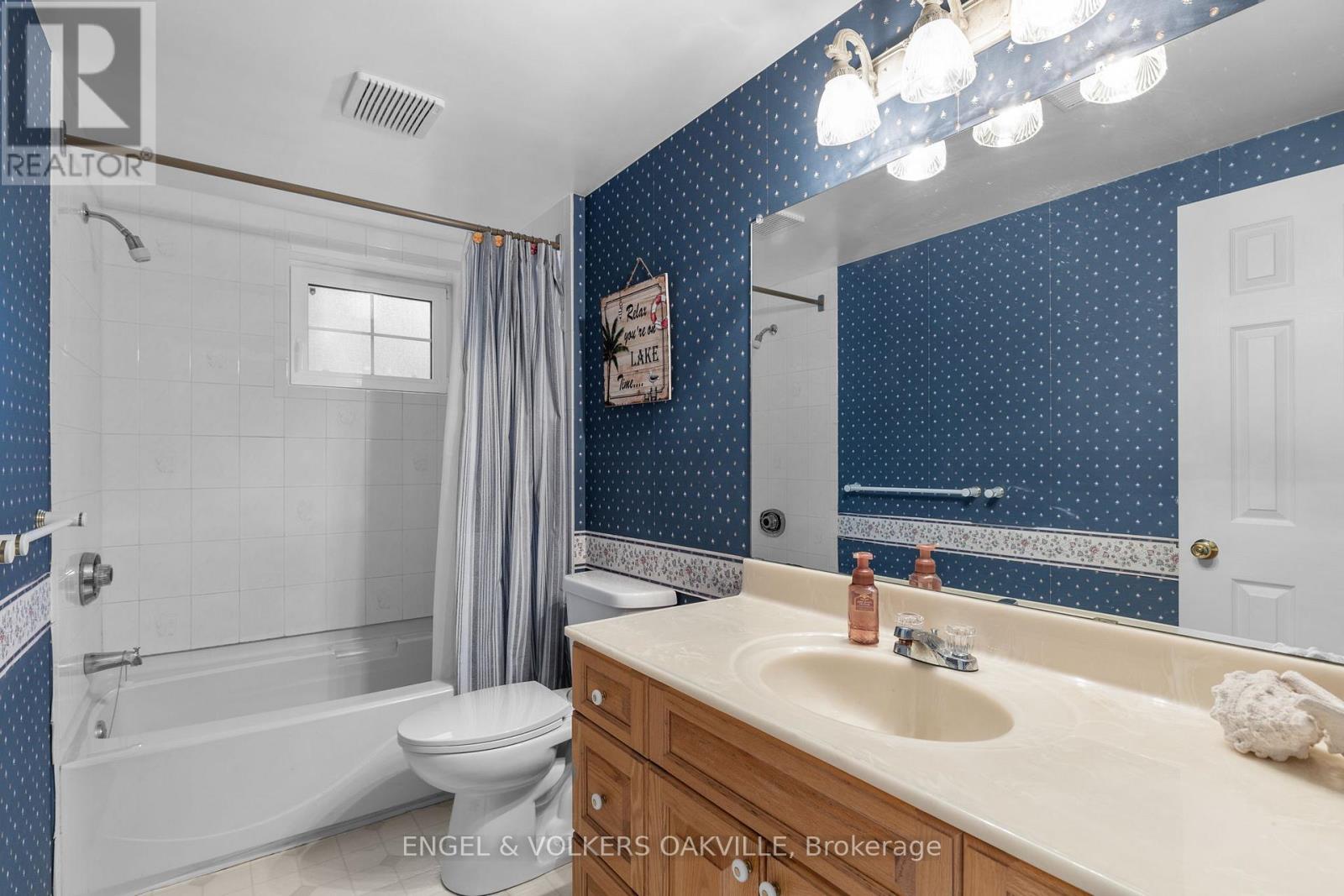 216 Robins Point Road, Tay, Ontario  L0K 2A0 - Photo 19 - S12949284