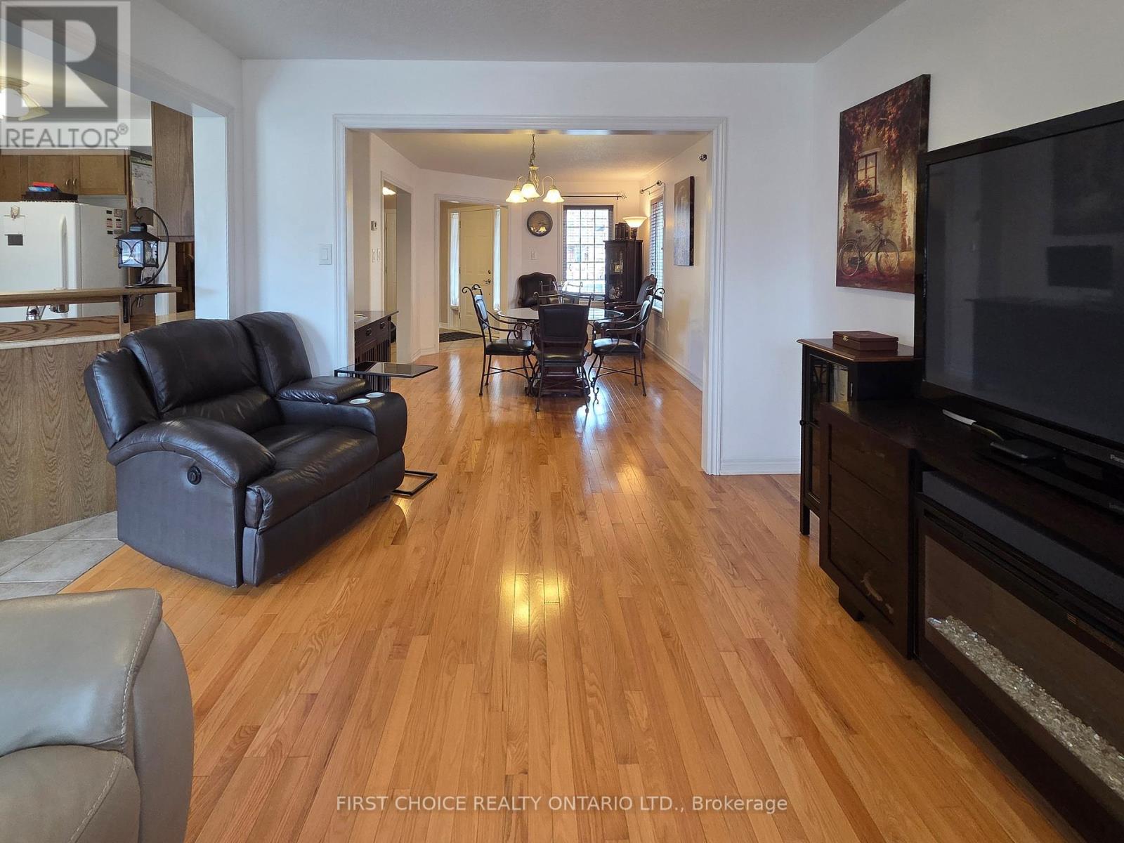 43 Buchanan Drive, New Tecumseth, Ontario  L9R 0A2 - Photo 17 - N12933958