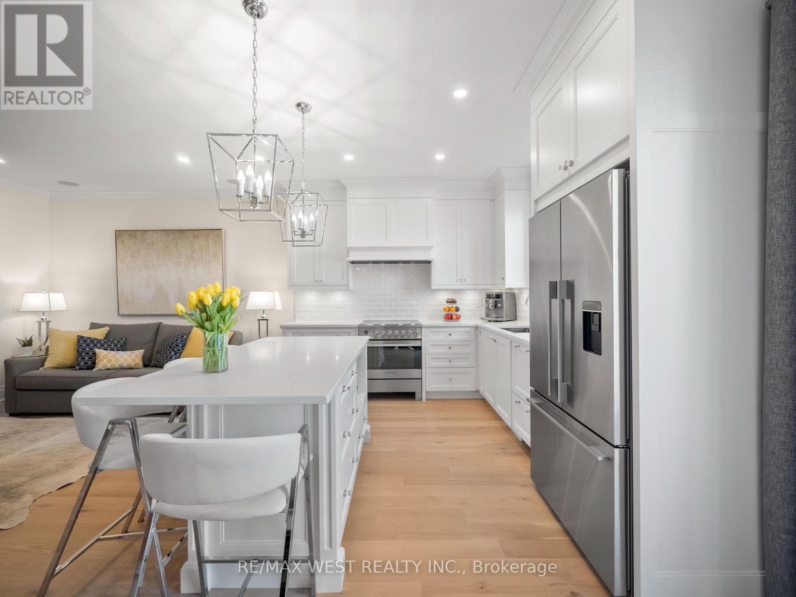 30 Drizzel Cres Crescent, Richmond Hill, Ontario  L4E 0G9 - Photo 19 - N12887090