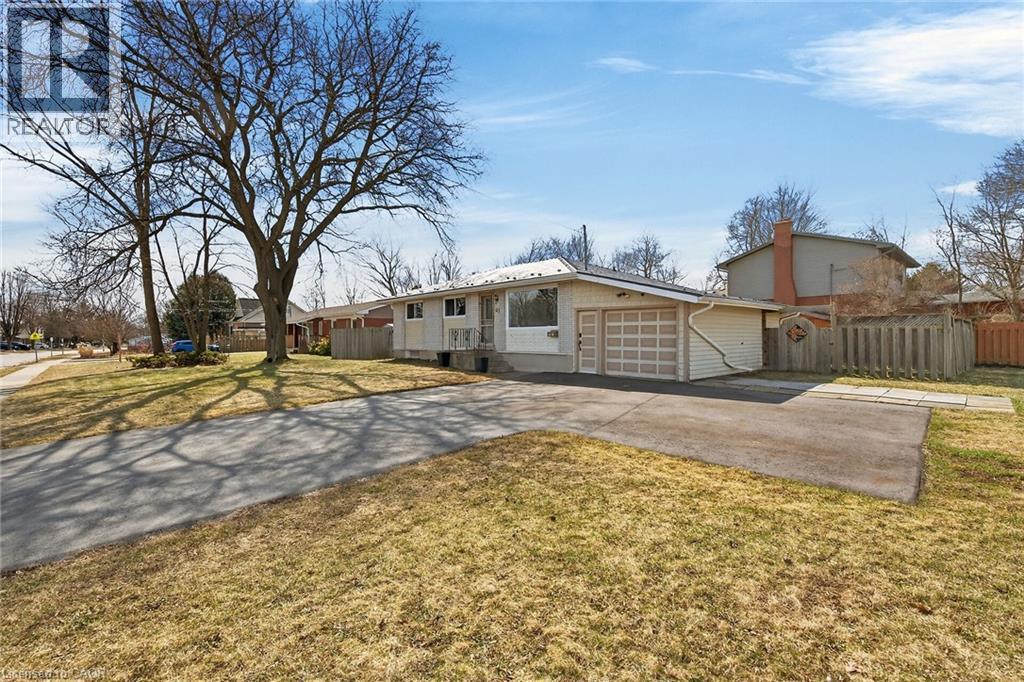 67 Sunset Boulevard, Cambridge, Ontario  N1S 1A9 - Photo 2 - 40816867