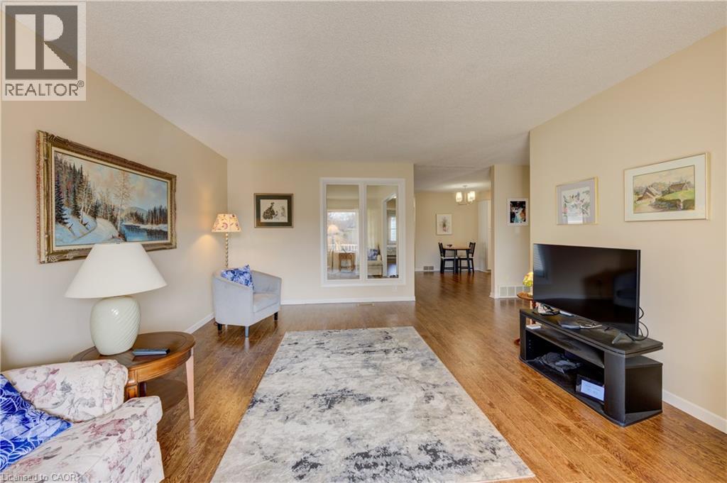 20 Edwin Crescent, Tillsonburg, Ontario  N4G 5H3 - Photo 11 - 40816598