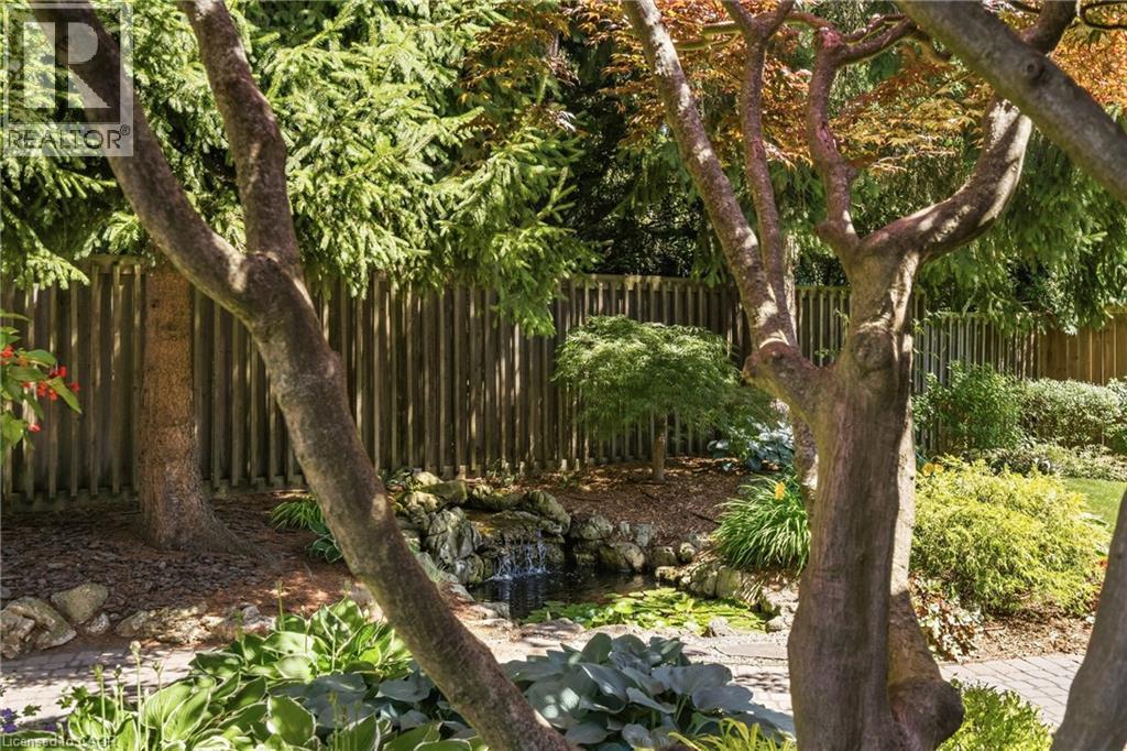 91 Rembrandt Court, Ancaster, Ontario  L9G 4P8 - Photo 41 - 40815892