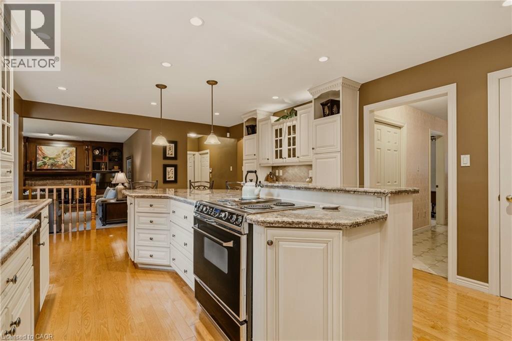 91 Rembrandt Court, Ancaster, Ontario  L9G 4P8 - Photo 9 - 40815892