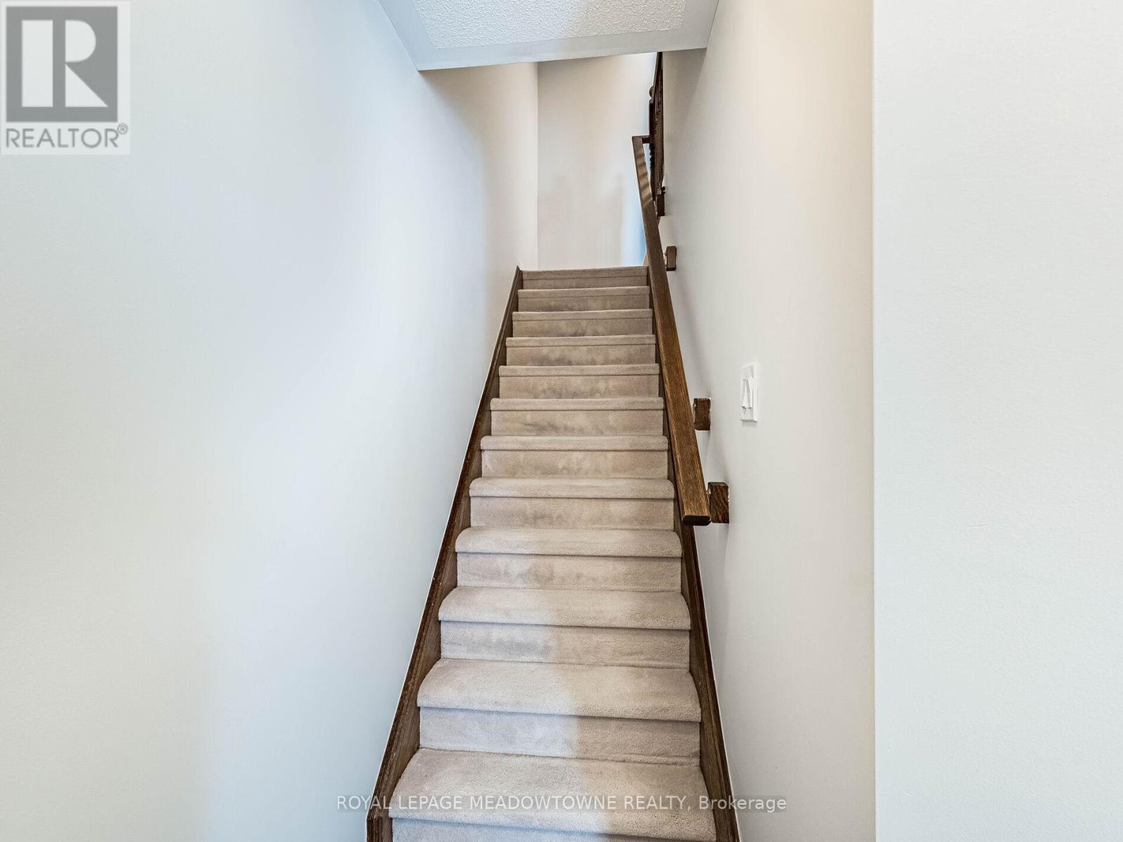 65 Aylesbury Drive, Brampton, Ontario  L7A 0V8 - Photo 17 - W12908920