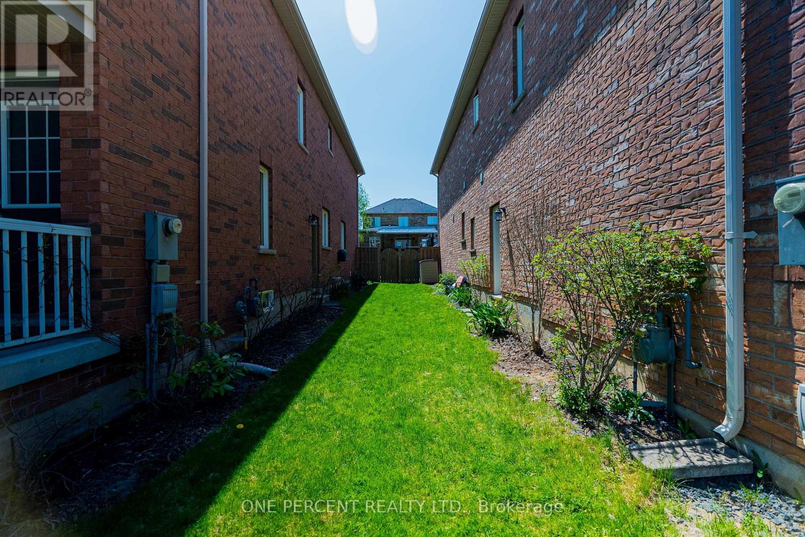 6 Duffel Crescent, Halton Hills, Ontario  L7G 0H7 - Photo 38 - W12949212