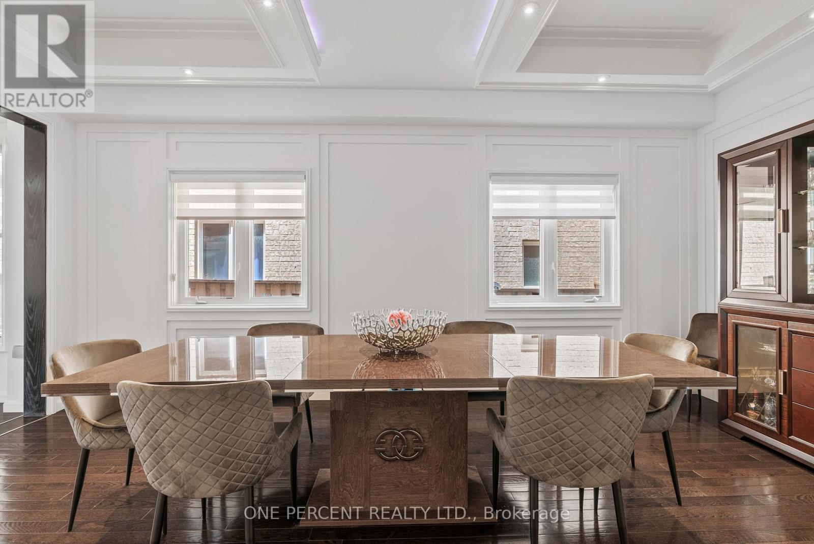 6 Duffel Crescent, Halton Hills, Ontario  L7G 0H7 - Photo 8 - W12949212