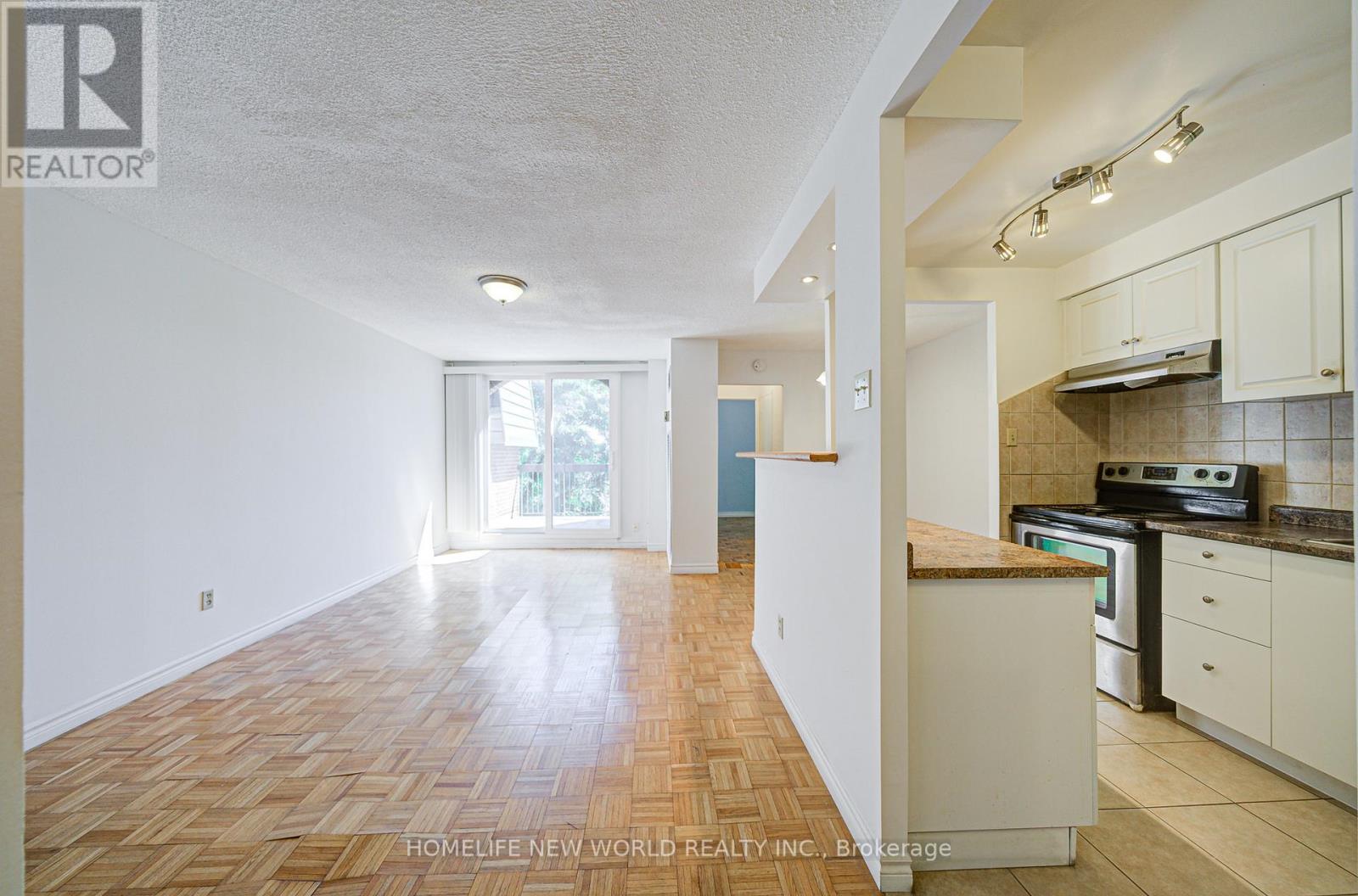 325 - 1455 Williamsport Drive, Mississauga, Ontario  L4X 2T5 - Photo 16 - W12949220