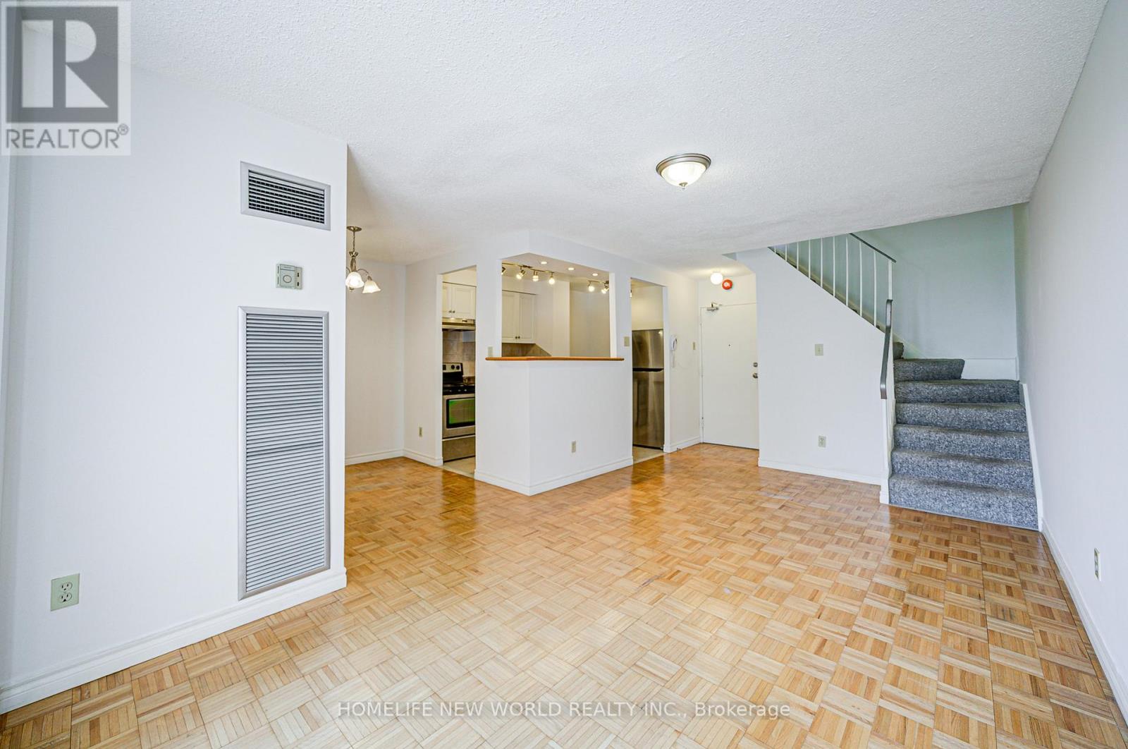 325 - 1455 Williamsport Drive, Mississauga, Ontario  L4X 2T5 - Photo 18 - W12949220