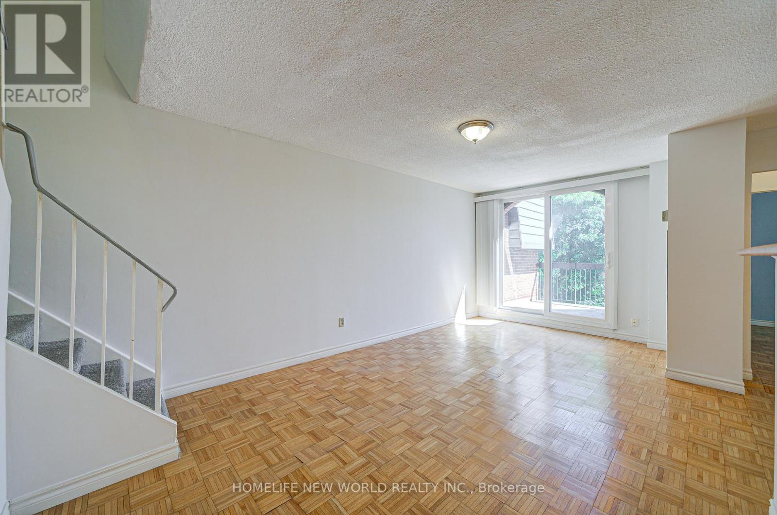 325 - 1455 Williamsport Drive, Mississauga, Ontario  L4X 2T5 - Photo 22 - W12949220