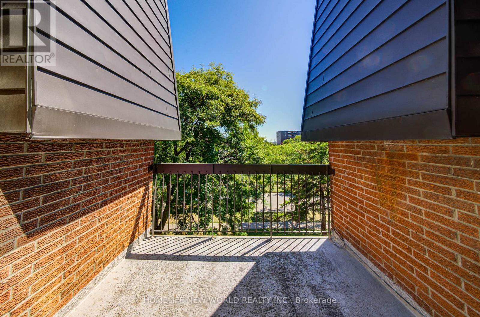 325 - 1455 Williamsport Drive, Mississauga, Ontario  L4X 2T5 - Photo 37 - W12949220