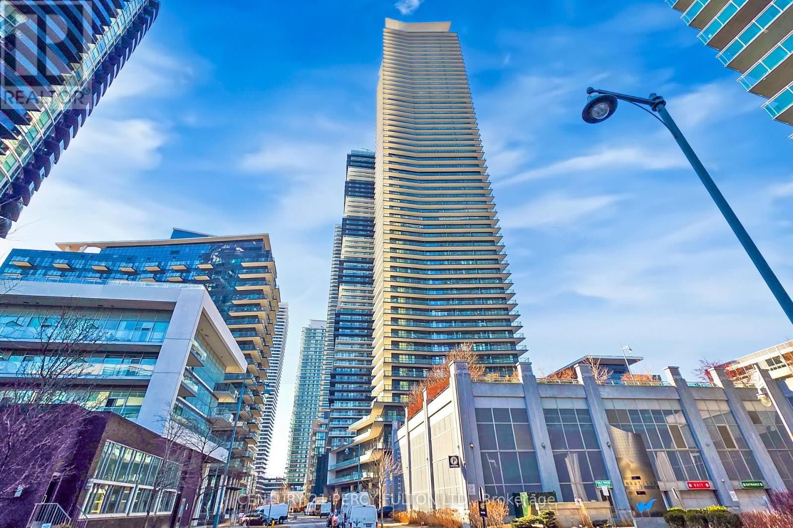 1907 - 38 Annie Craig Drive W, Toronto, Ontario  M8V 0G9 - Photo 3 - W12949234