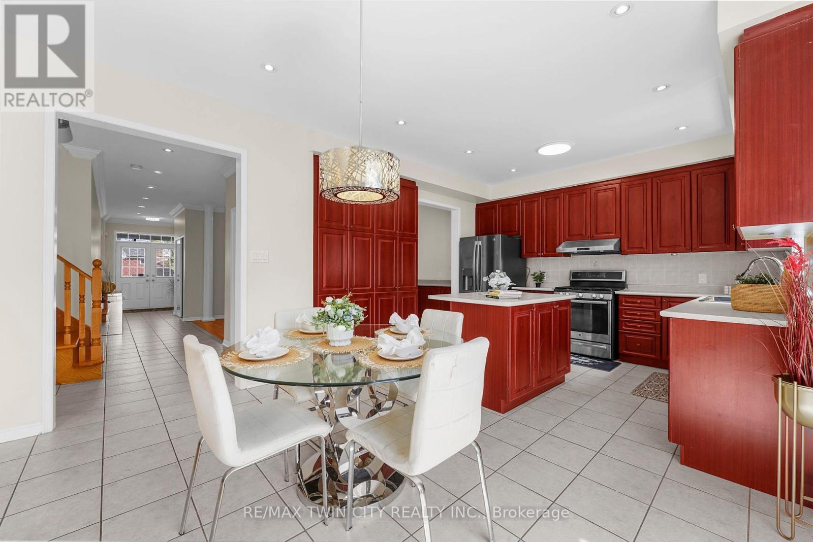 6 Canarygrass Drive, Brampton, Ontario  L6R 3C4 - Photo 15 - W12949266