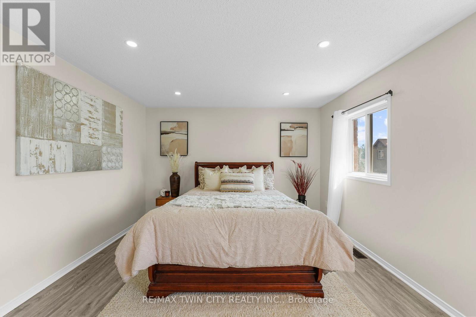 6 Canarygrass Drive, Brampton, Ontario  L6R 3C4 - Photo 20 - W12949266