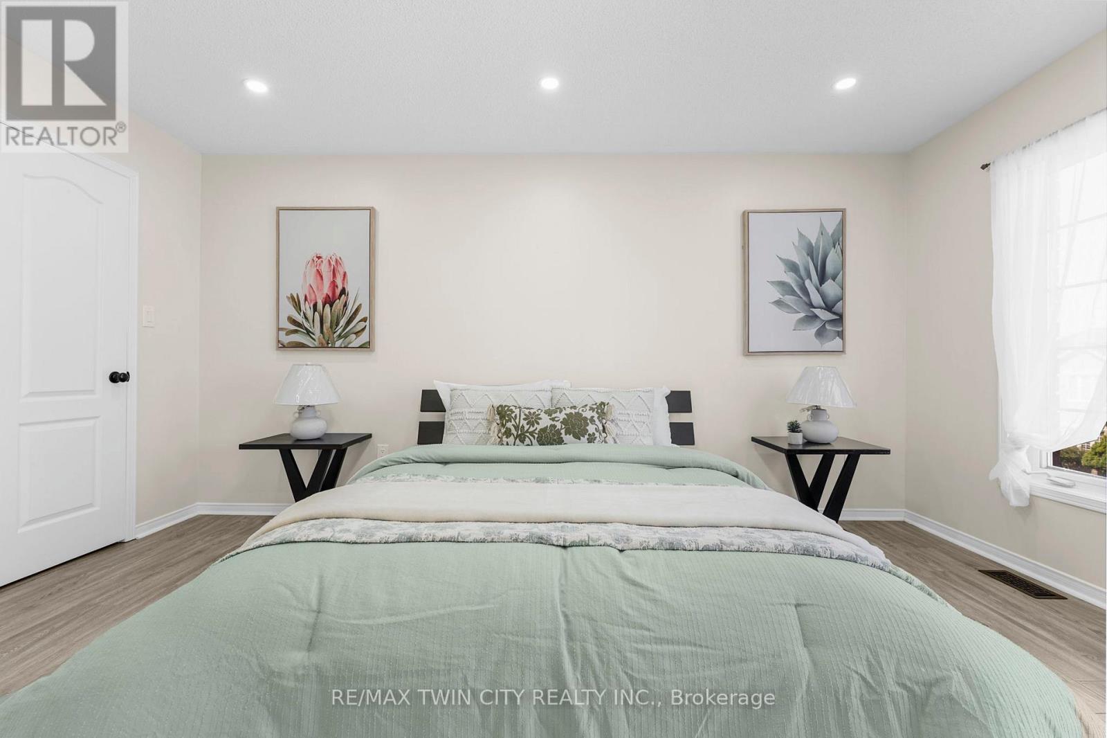 6 Canarygrass Drive, Brampton, Ontario  L6R 3C4 - Photo 21 - W12949266