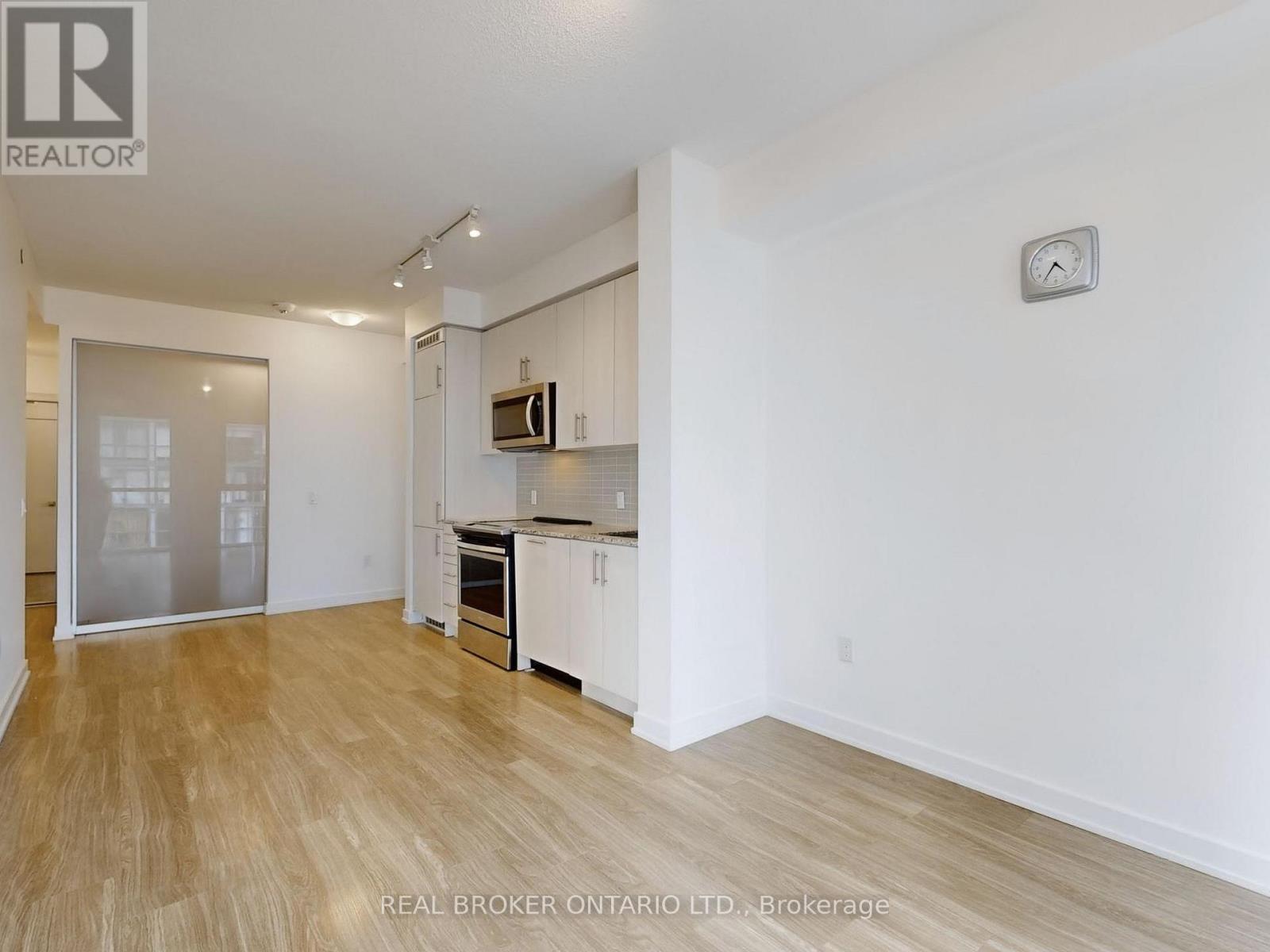 1506 - 4085 PARKSIDE VILLAGE DRIVE, Mississauga, Ontario