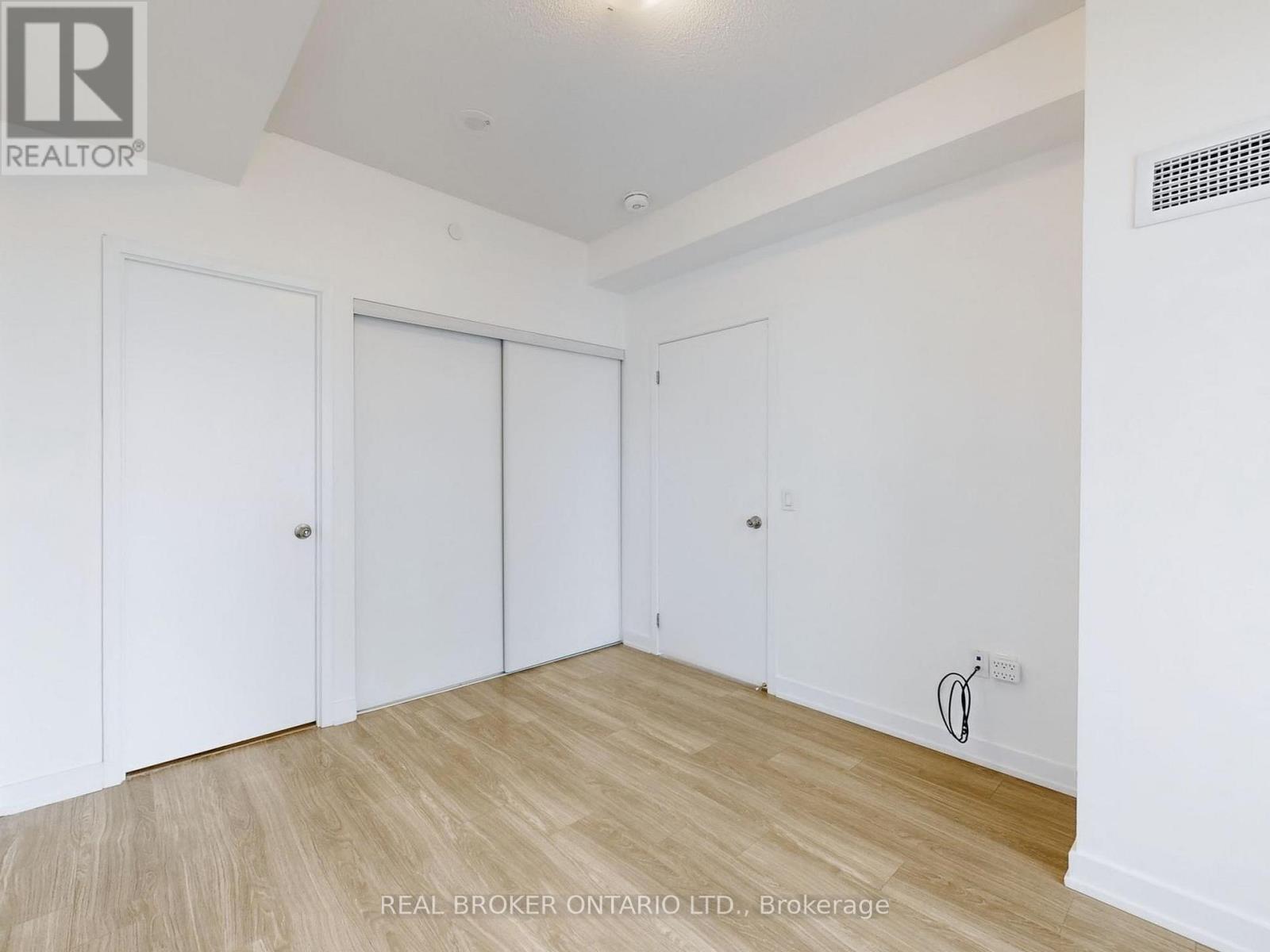 1506 - 4085 Parkside Village Drive, Mississauga, Ontario  L5B 0K9 - Photo 22 - W12949316