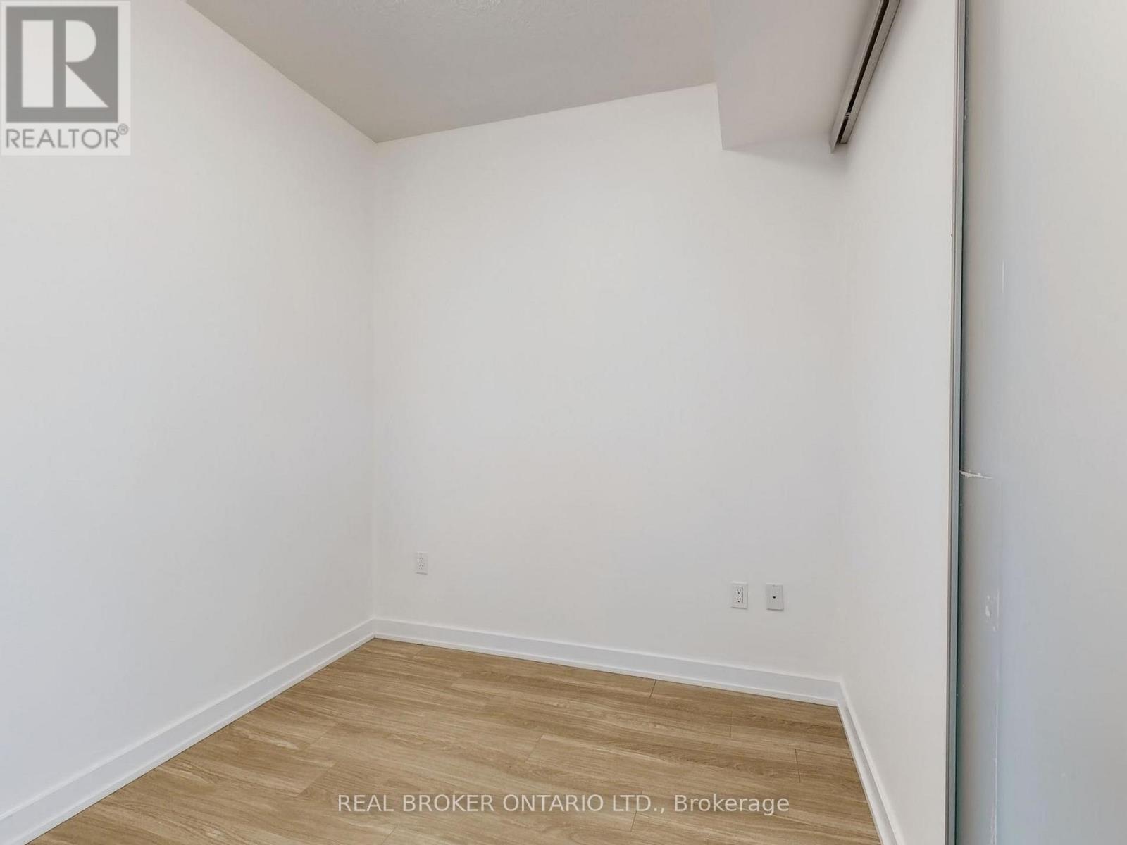 1506 - 4085 Parkside Village Drive, Mississauga, Ontario  L5B 0K9 - Photo 24 - W12949316