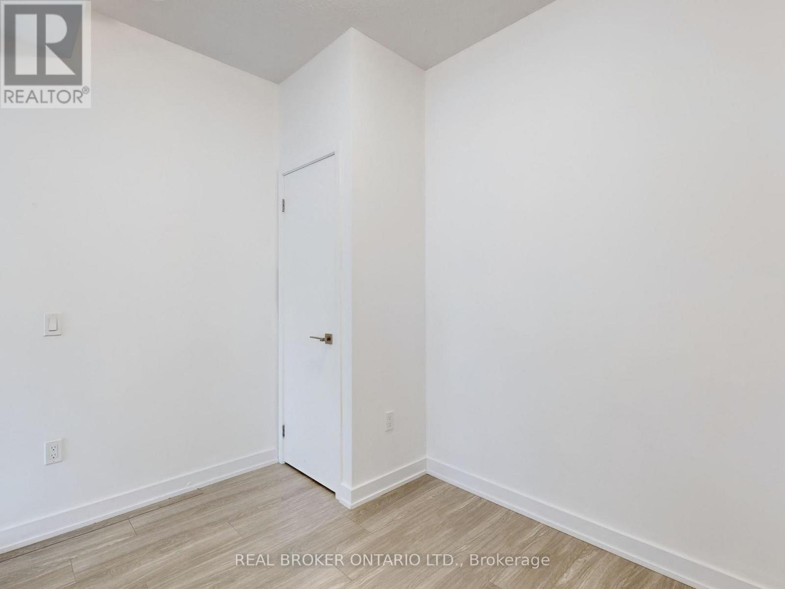 1506 - 4085 Parkside Village Drive, Mississauga, Ontario  L5B 0K9 - Photo 25 - W12949316