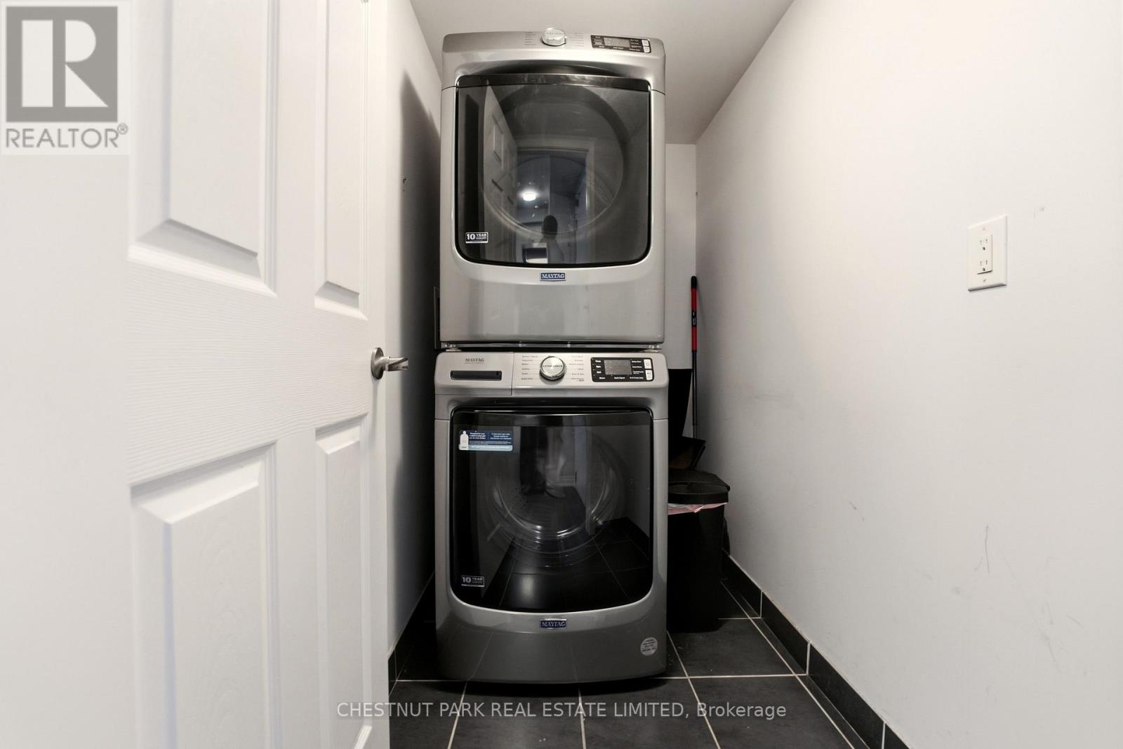 108 - 1045 Nadalin Heights, Milton, Ontario  L9T 8R5 - Photo 18 - W12949334