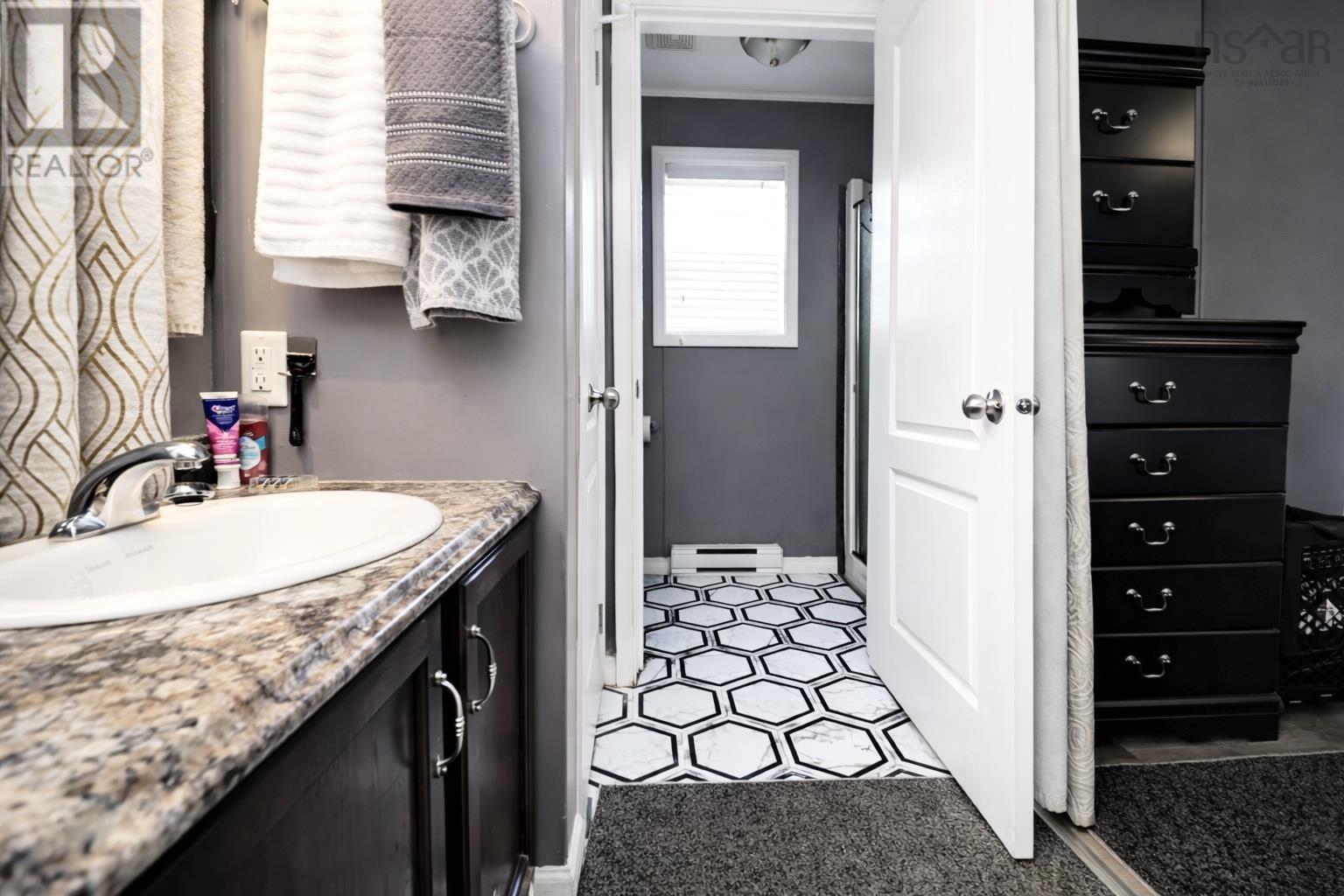 Lorem Ipsum Do, Lower Sackville, Nova Scotia  B4C  - Photo 21 - DEMO29515724