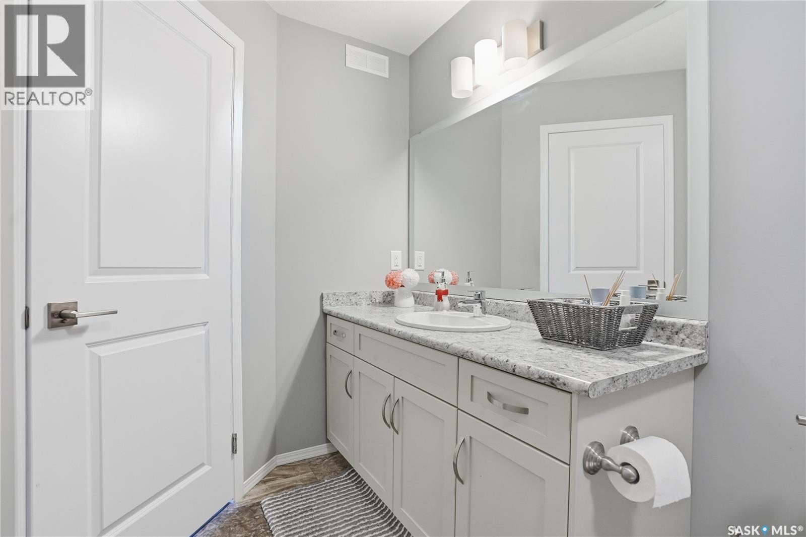 223 Eaton Crescent, Saskatoon, Saskatchewan  S7V 0H4 - Photo 25 - SK031851