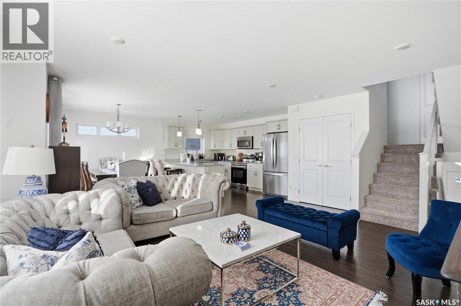 223 Eaton Crescent, Saskatoon, Saskatchewan  S7V 0H4 - Photo 5 - SK031851