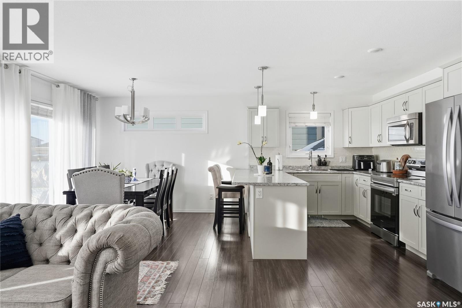 223 Eaton Crescent, Saskatoon, Saskatchewan  S7V 0H4 - Photo 6 - SK031851