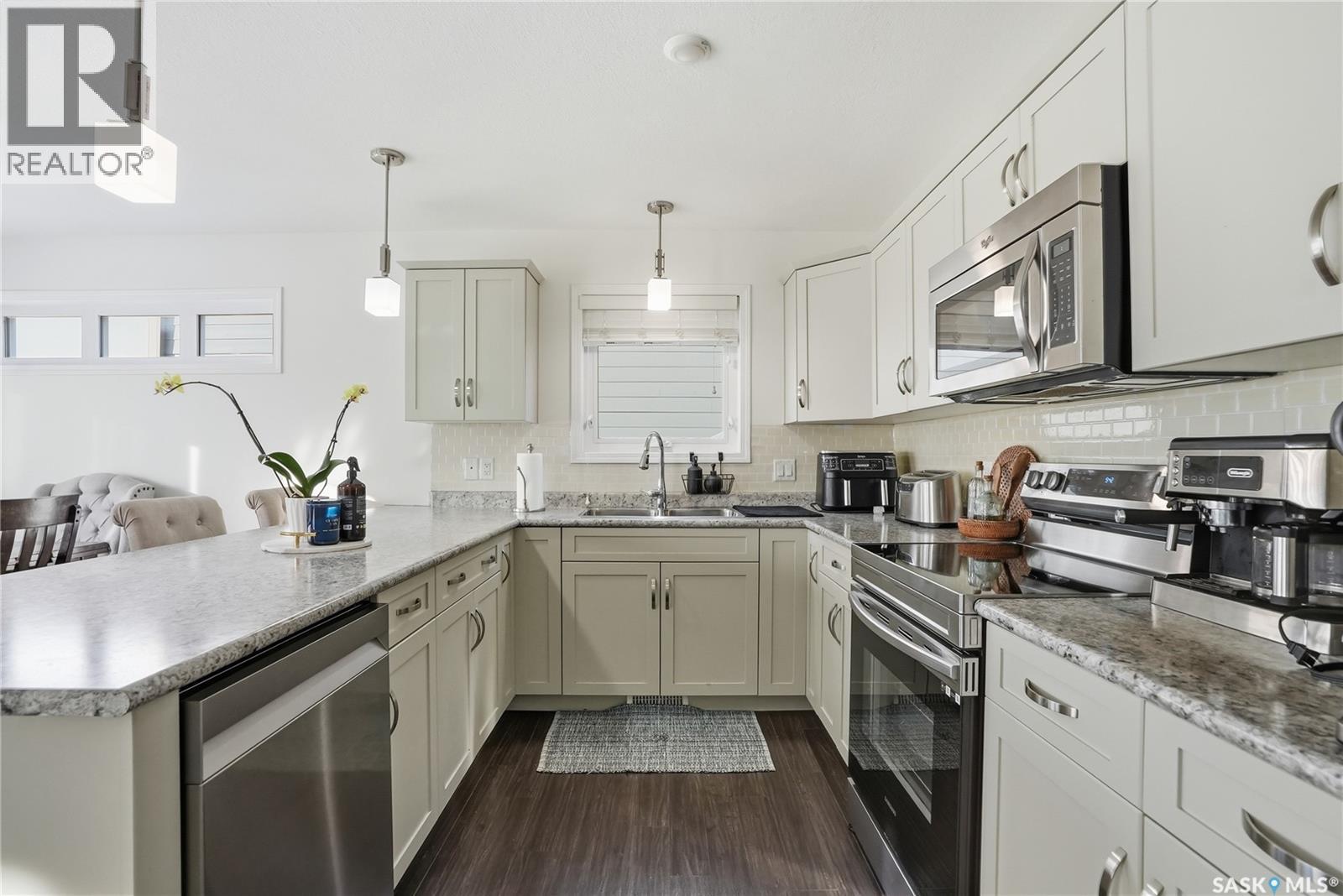 223 Eaton Crescent, Saskatoon, Saskatchewan  S7V 0H4 - Photo 8 - SK031851