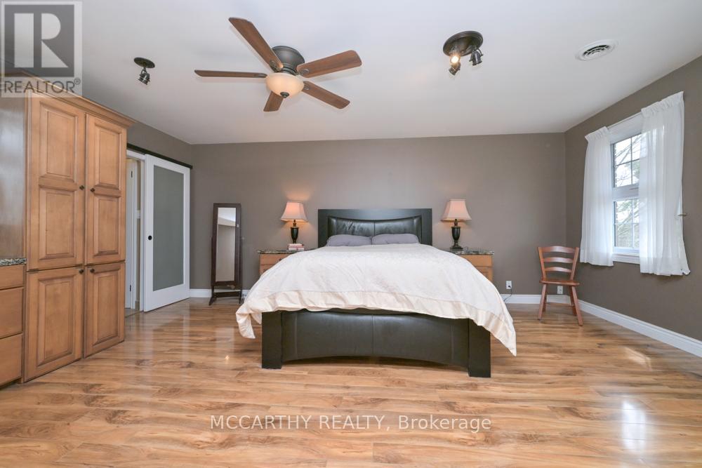 11 Lynda Avenue, Mono, Ontario  L9W 1Z4 - Photo 21 - X12949210